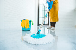 ゴミ屋敷のお家の清掃はハウスクリーニング業者にお任せして綺麗な空間で過ごしましょう。