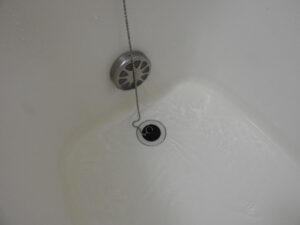 浴槽の内側に付いた汚れ以外の場所の掃除について。